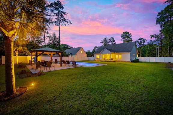 Pawleys Palace - Image 1